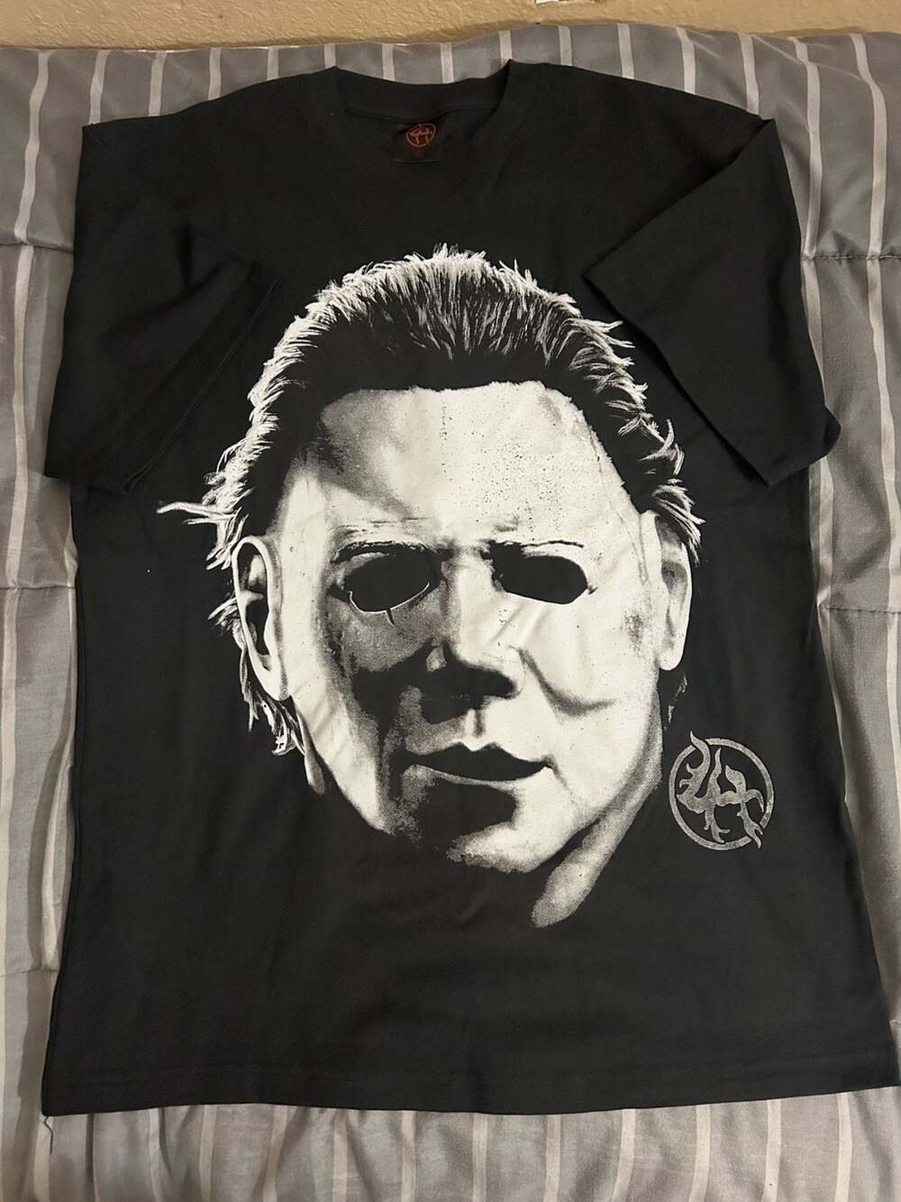 Lost Hills x Halloween II Michael Myers Graphic T-Shirt Size L